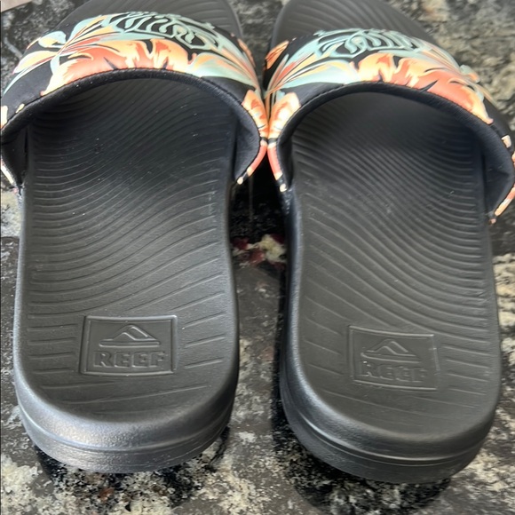 Reef Women's Sandals - Black with Orange and Blue Floral - Picture 7 of 11